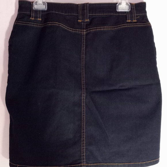 QUICK Q  DENIM BLUE JEANS SPANDEX SKIRT 4 POCKETS women's size 11 - Picture 2 of 2
